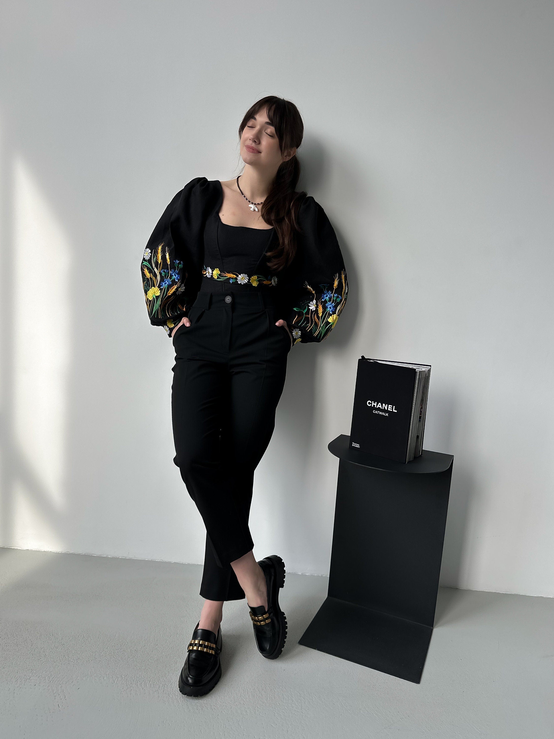 Ukrainian embroidered custom corset, black linen ukrainian handmade corset top with sleeves, black corset top