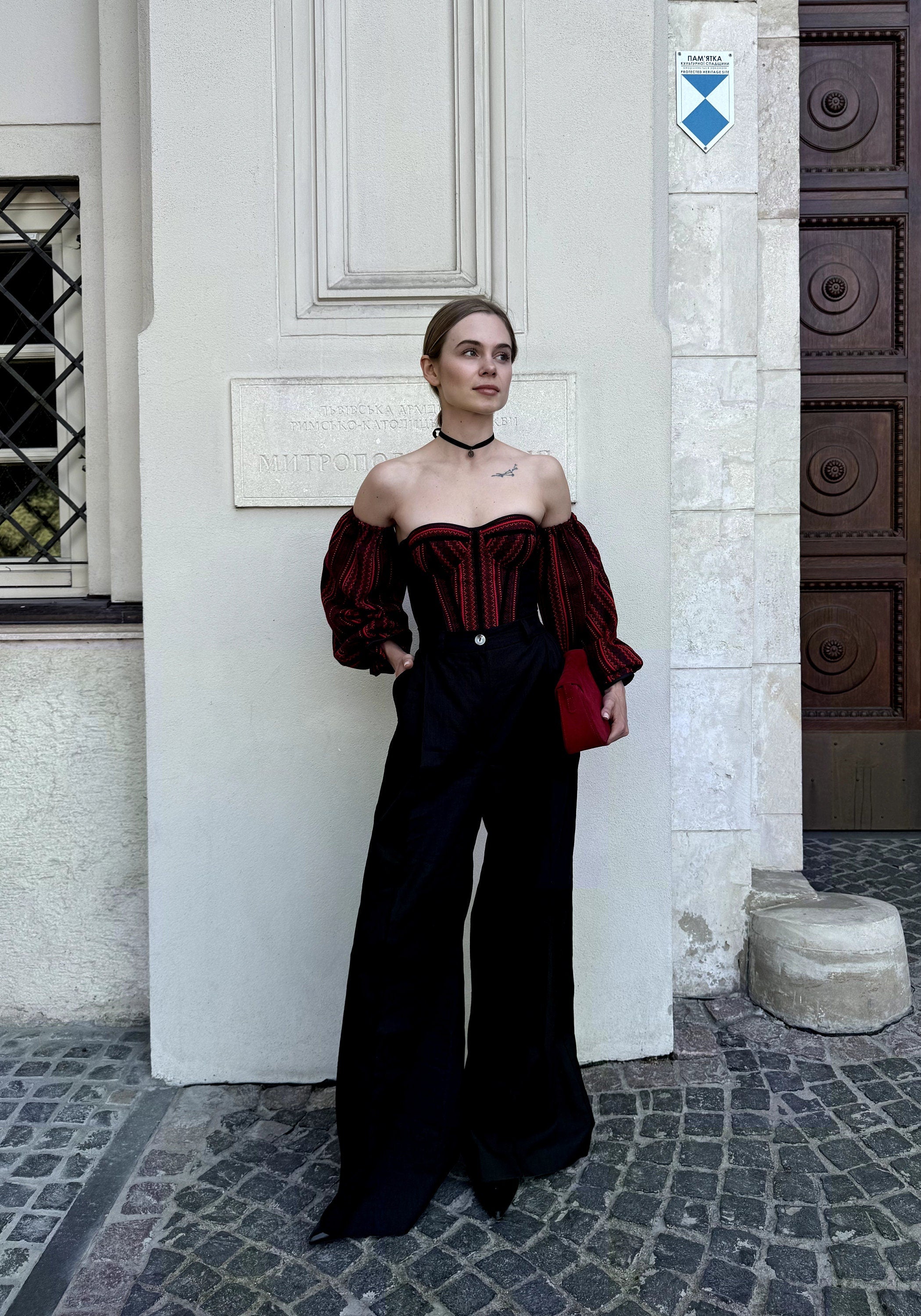 Corset top Ukraine detachable sleeves, black and red hand made corset top