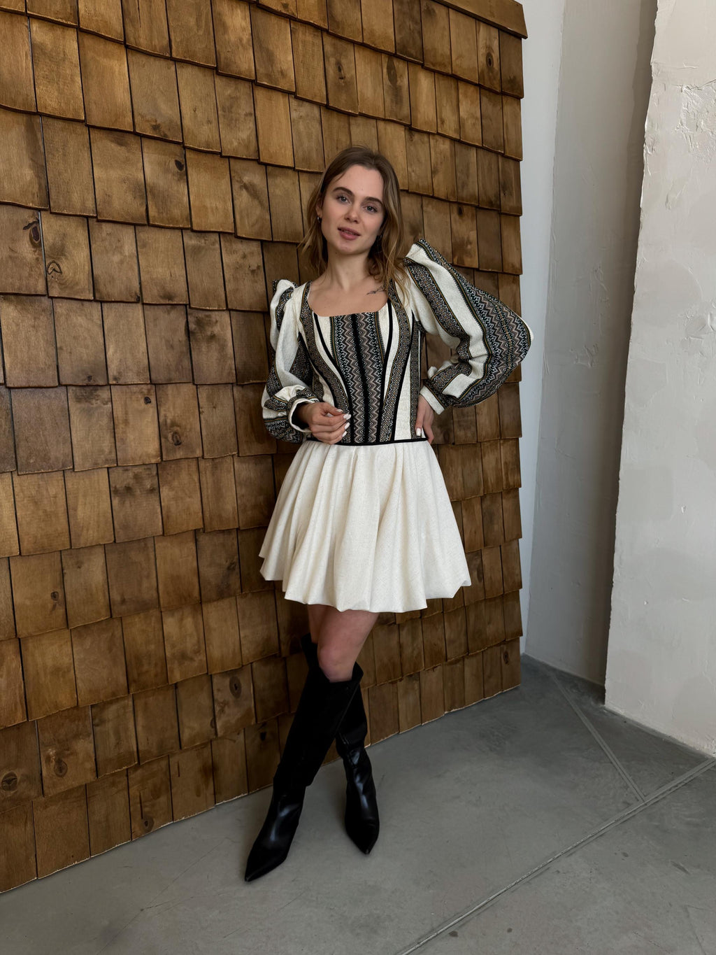 Corset top, beige corset with long sleeves, ukrainian custom made corset top, etno corset top, Victorian corset