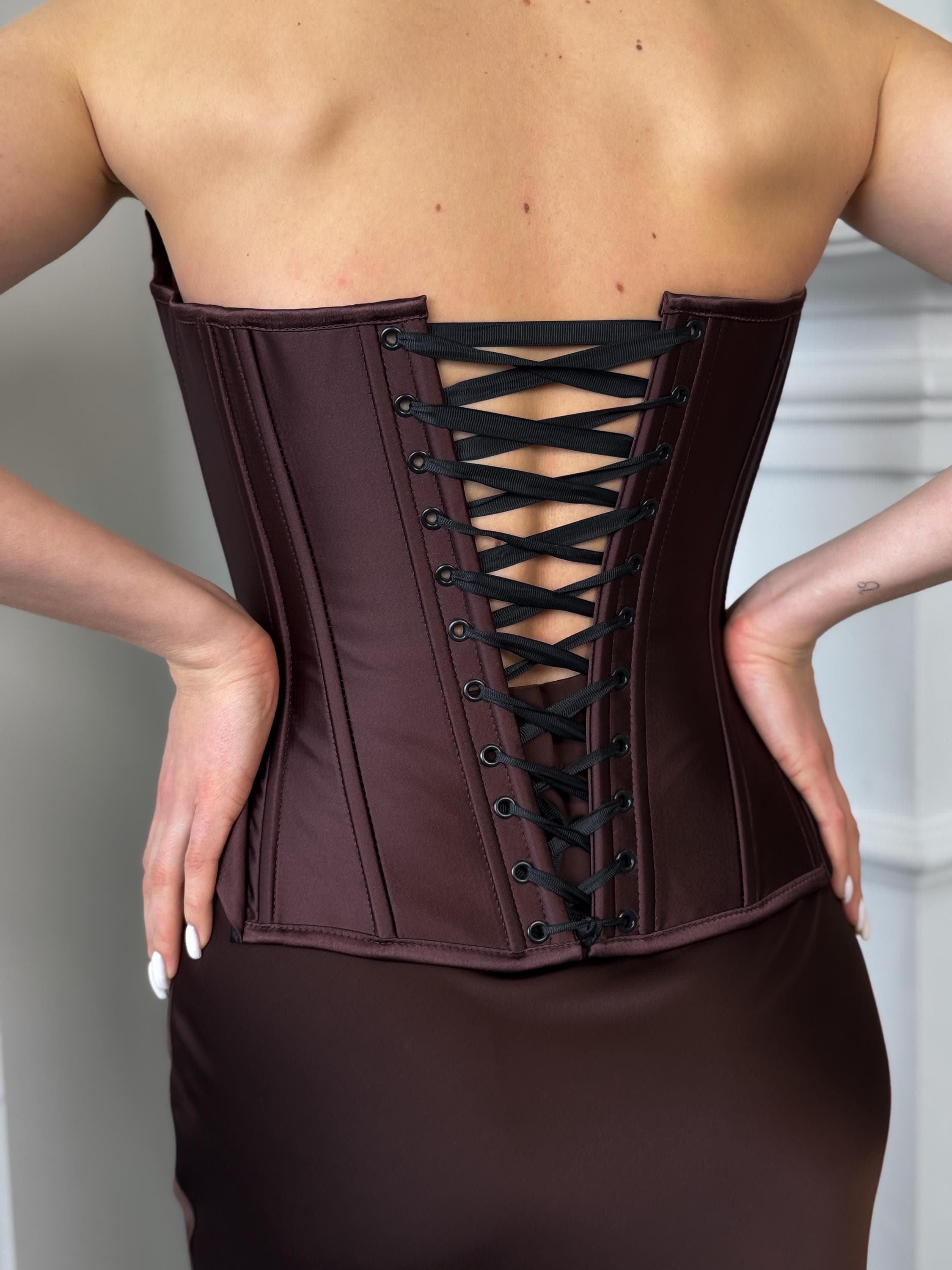 Corset top with flowing skirt - ideal for Bachelorette celebrations, Prom nights, and summer Weddings, Bridesmaid overbust corset