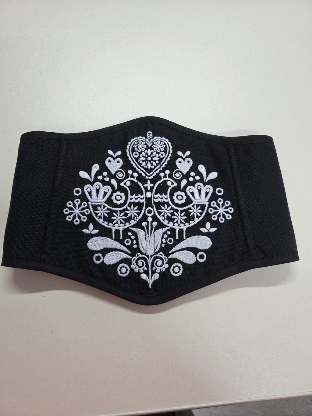 Embroidered underbust corset belt, reverse cottagecore corset top, renaissance corset belt, Victorian corset top, folk plus size