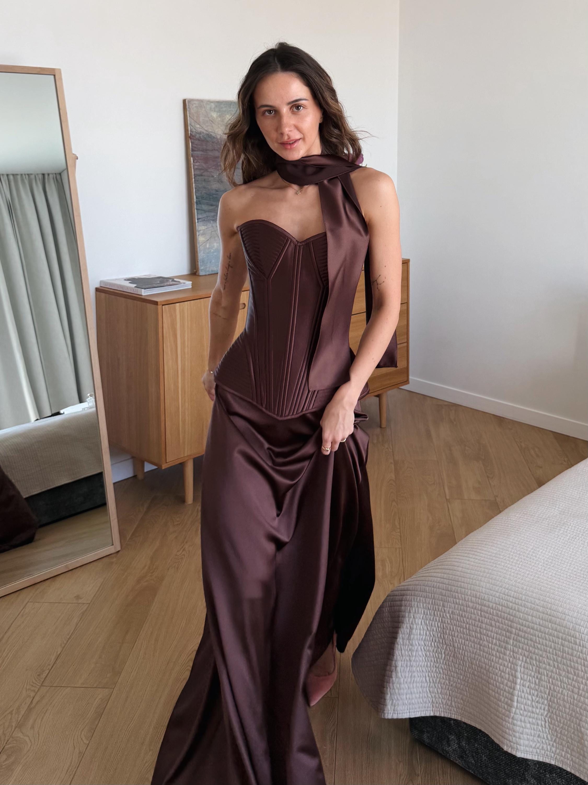 Black Tie Wedding Guest Dress, Black Corset and Floor Length Skirt Set, Formal Evening Gown, Prom Two Piece Dress, Elegant Gothic Outfit