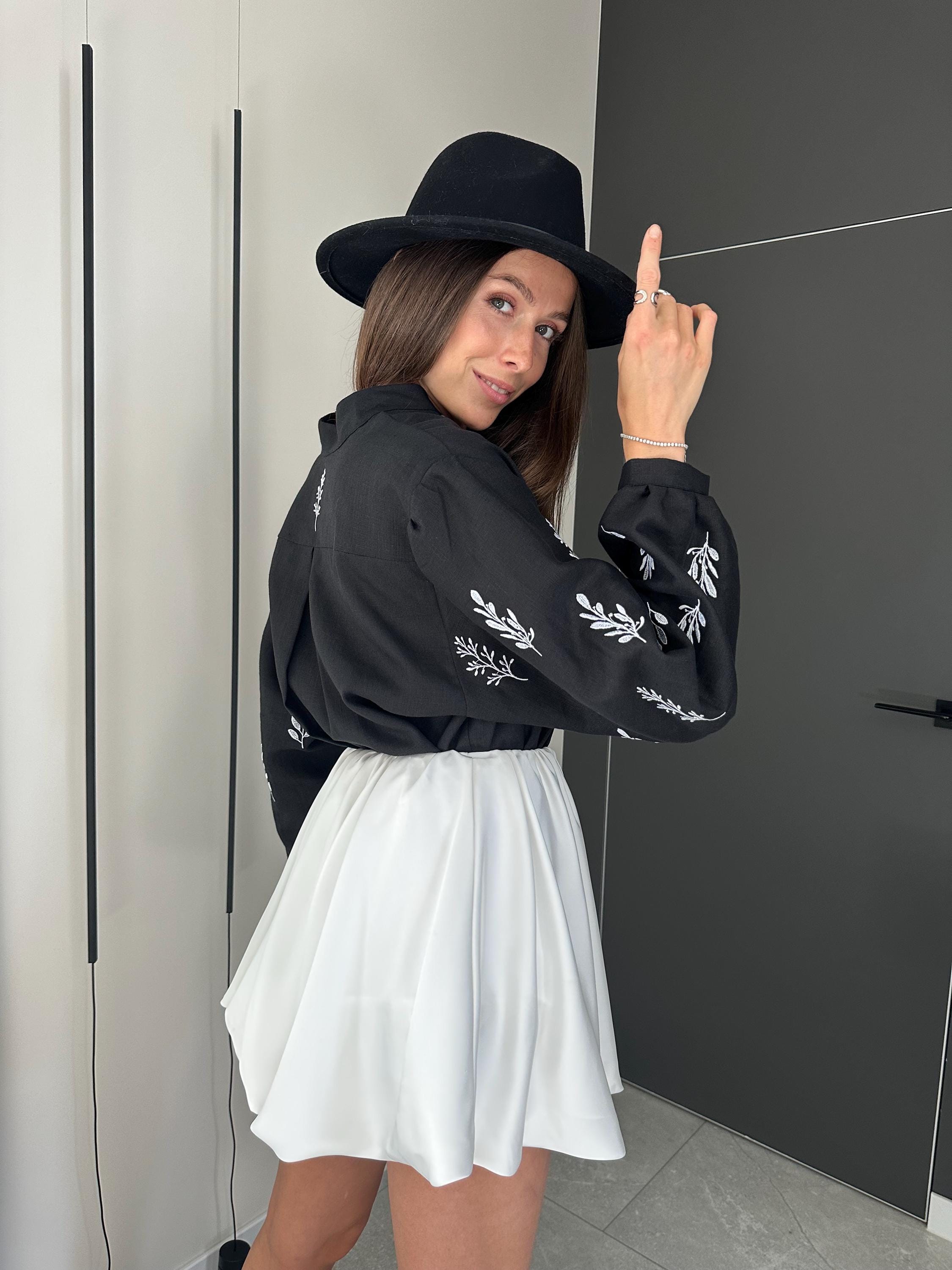 Black linen Embroidered Blouse for Women, Long Sleeve Linen Tunic, Linen Shirt with Red Embroidery, Ukrainian Vyshyvanka Boho Style Top